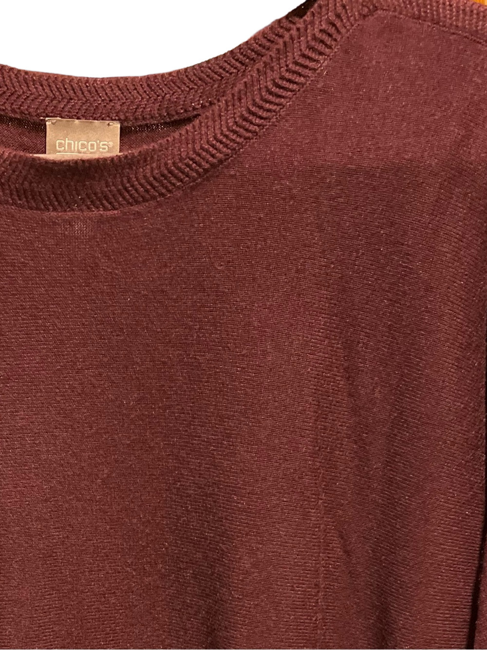 79. WOMENS CHICO’S 2/L DETAIL SWEATER - Picture 3 of 4